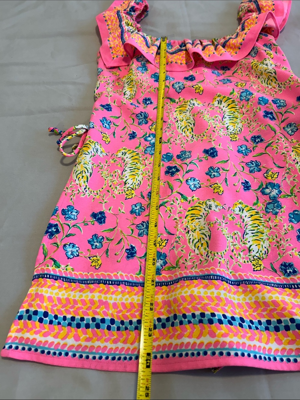 Lilly Pulitzer Zoya Romper Prosecco Pink Tigress Garden Ruffle Size 4 - Picture 2 of 11
